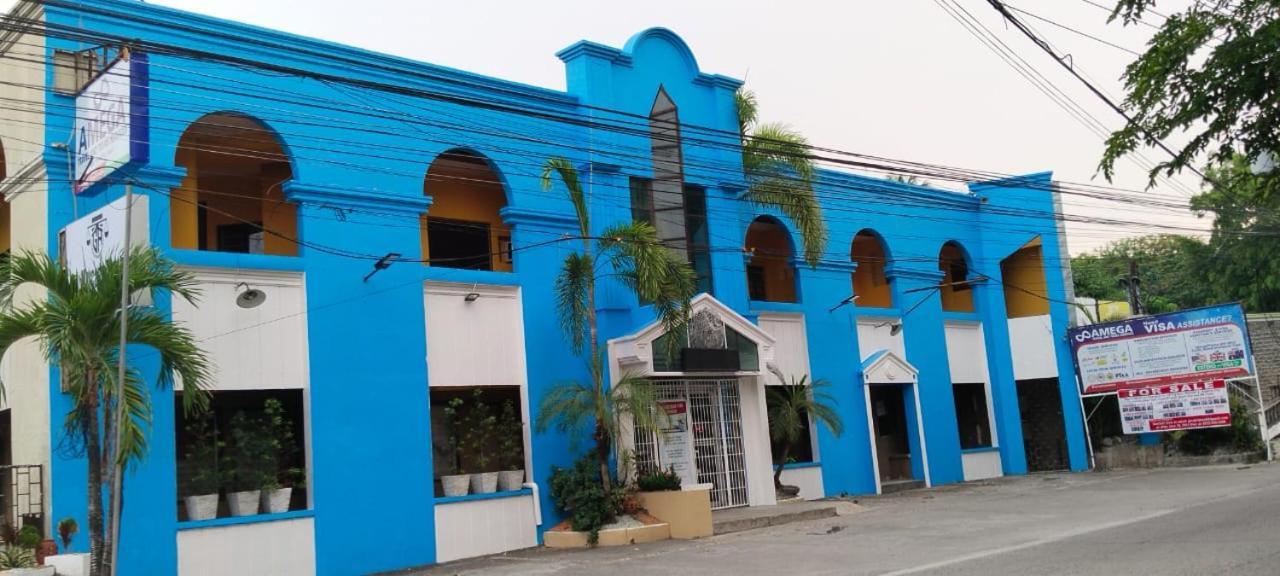 2 Hotel Saleh Angeles Exterior photo
